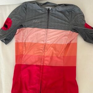 wyn republic women’s cycling jersey
